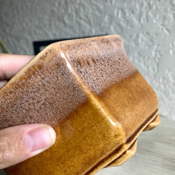 Vintage Haeger Two Tone Brown Planter #4002 - Picture 5 of 5